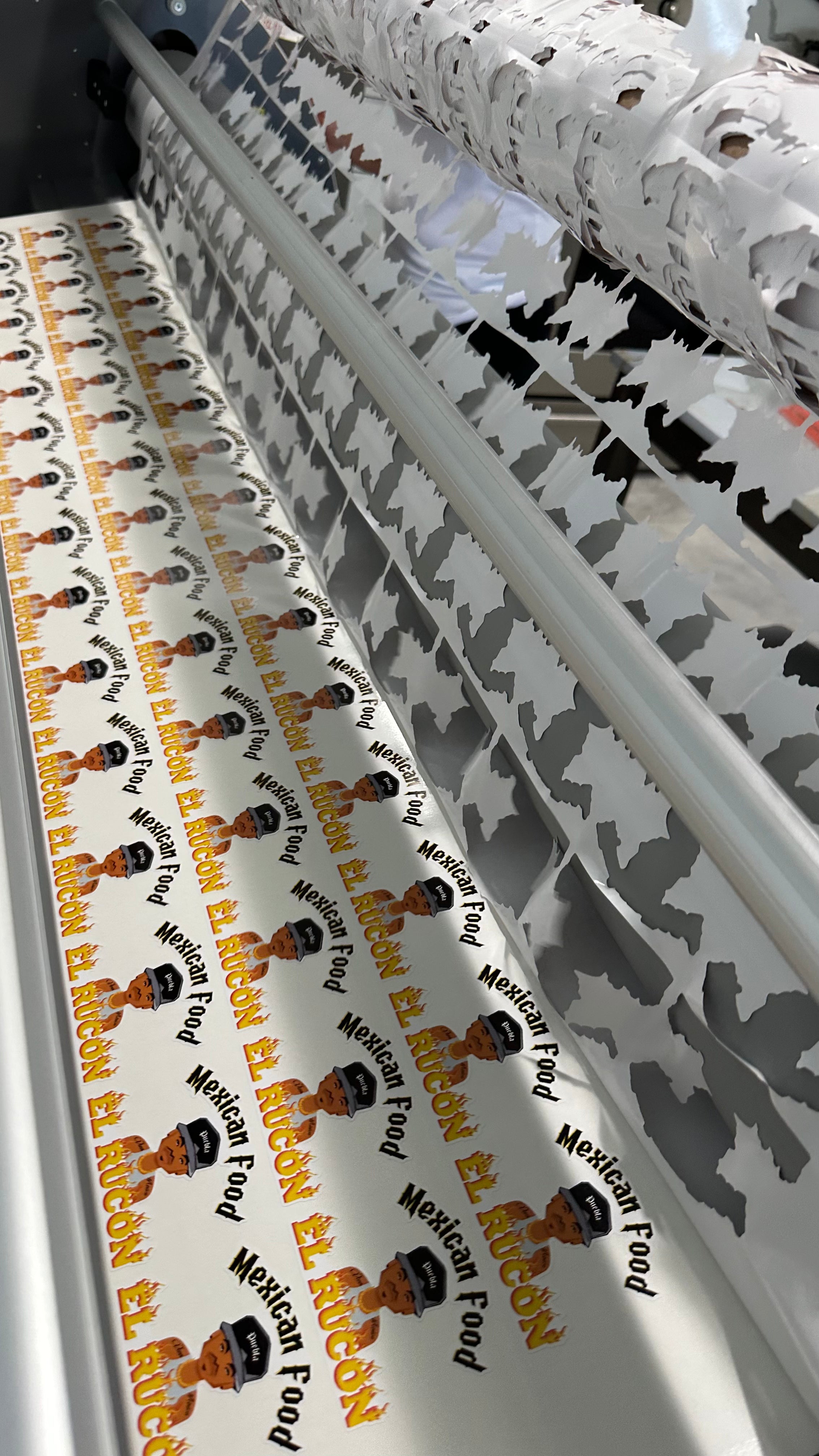 contour cut sticker (unlaminated)